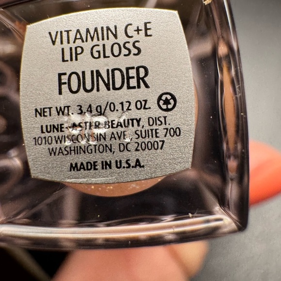 Lune+Aster Set of 4 Travel Size Lip Glosses in shade Founder - Picture 5 of 6